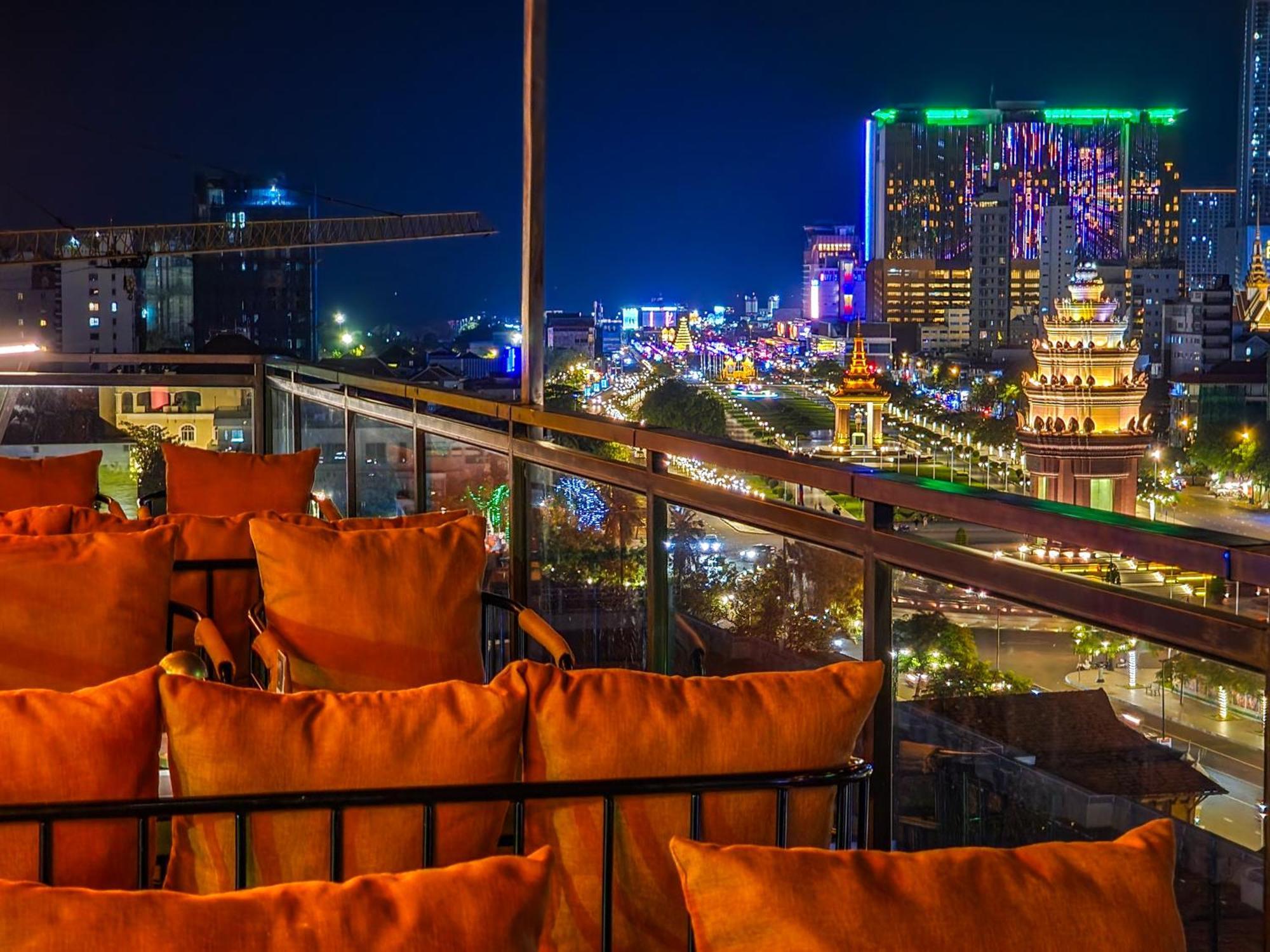 Phnom Penh 51 Hotel & Residences Buitenkant foto