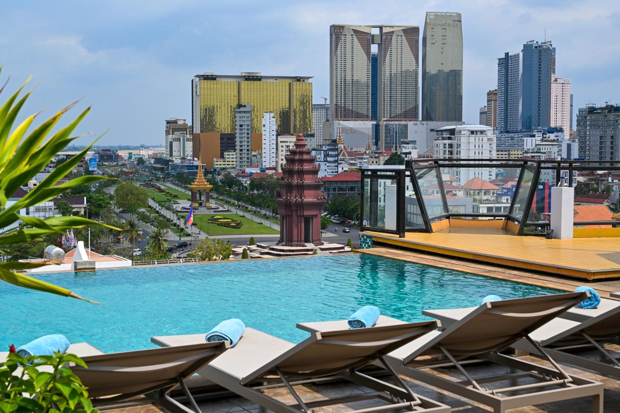 Phnom Penh 51 Hotel & Residences Buitenkant foto