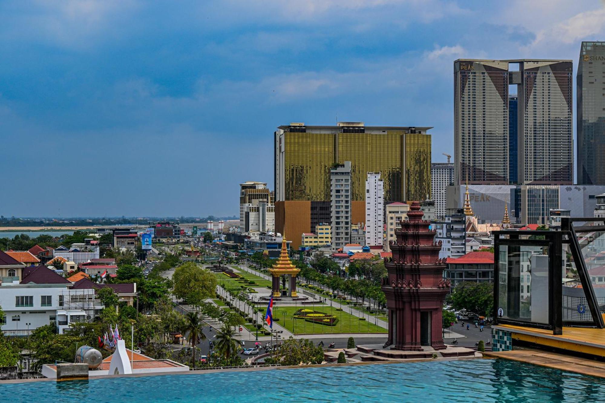 Phnom Penh 51 Hotel & Residences Buitenkant foto